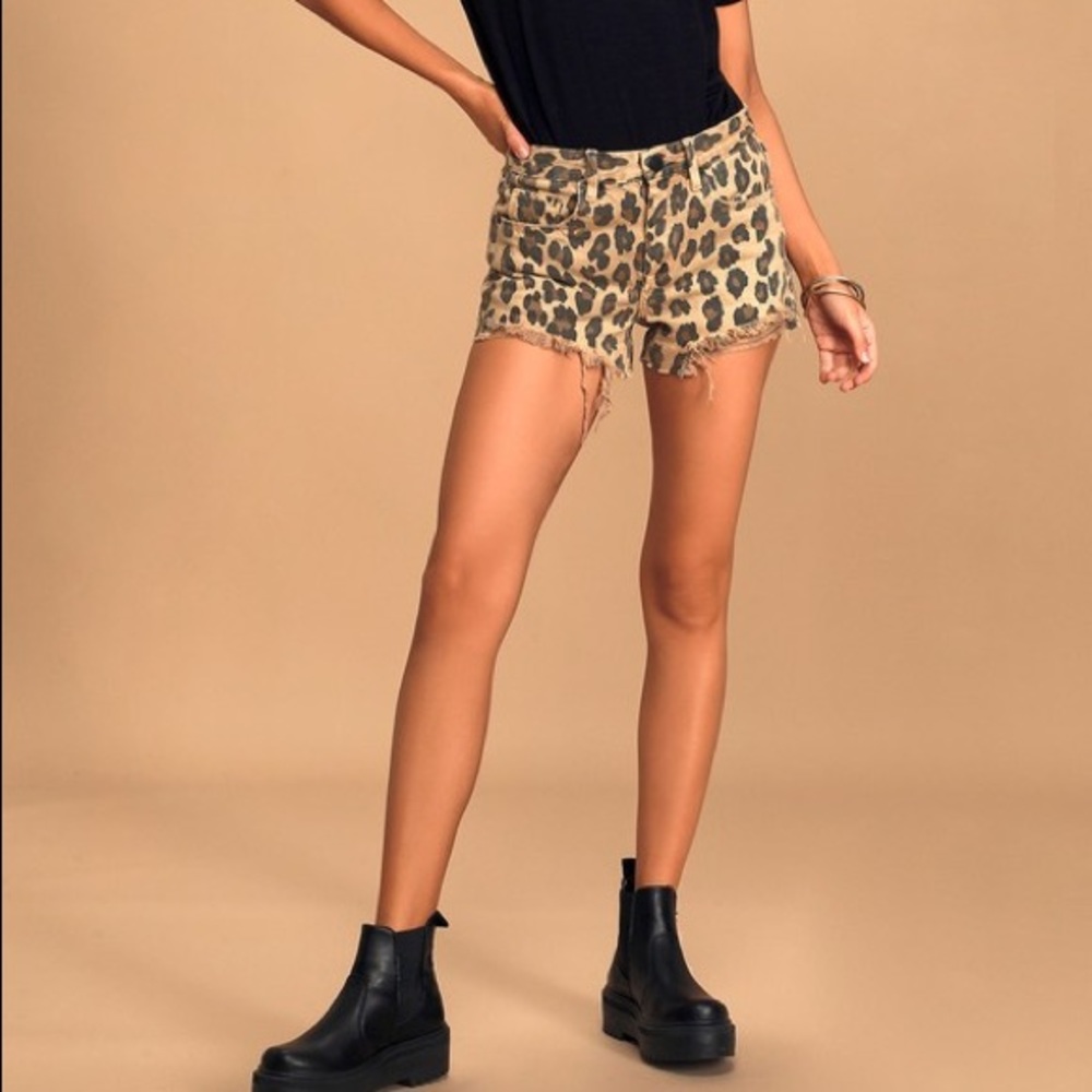 BlankNYC leopard printed cut off shorts 30
